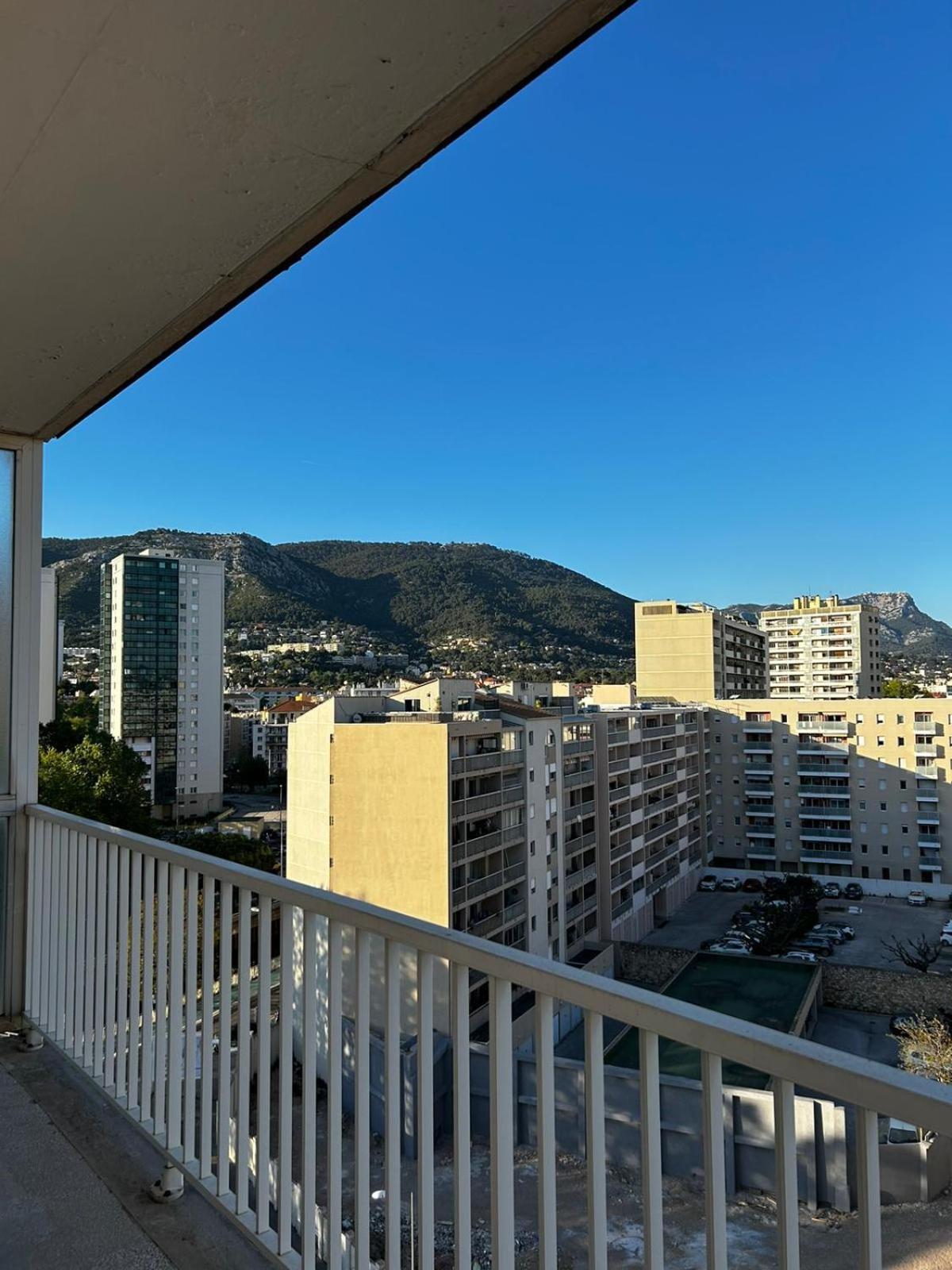 Bel Appartement Toulon Extérieur photo